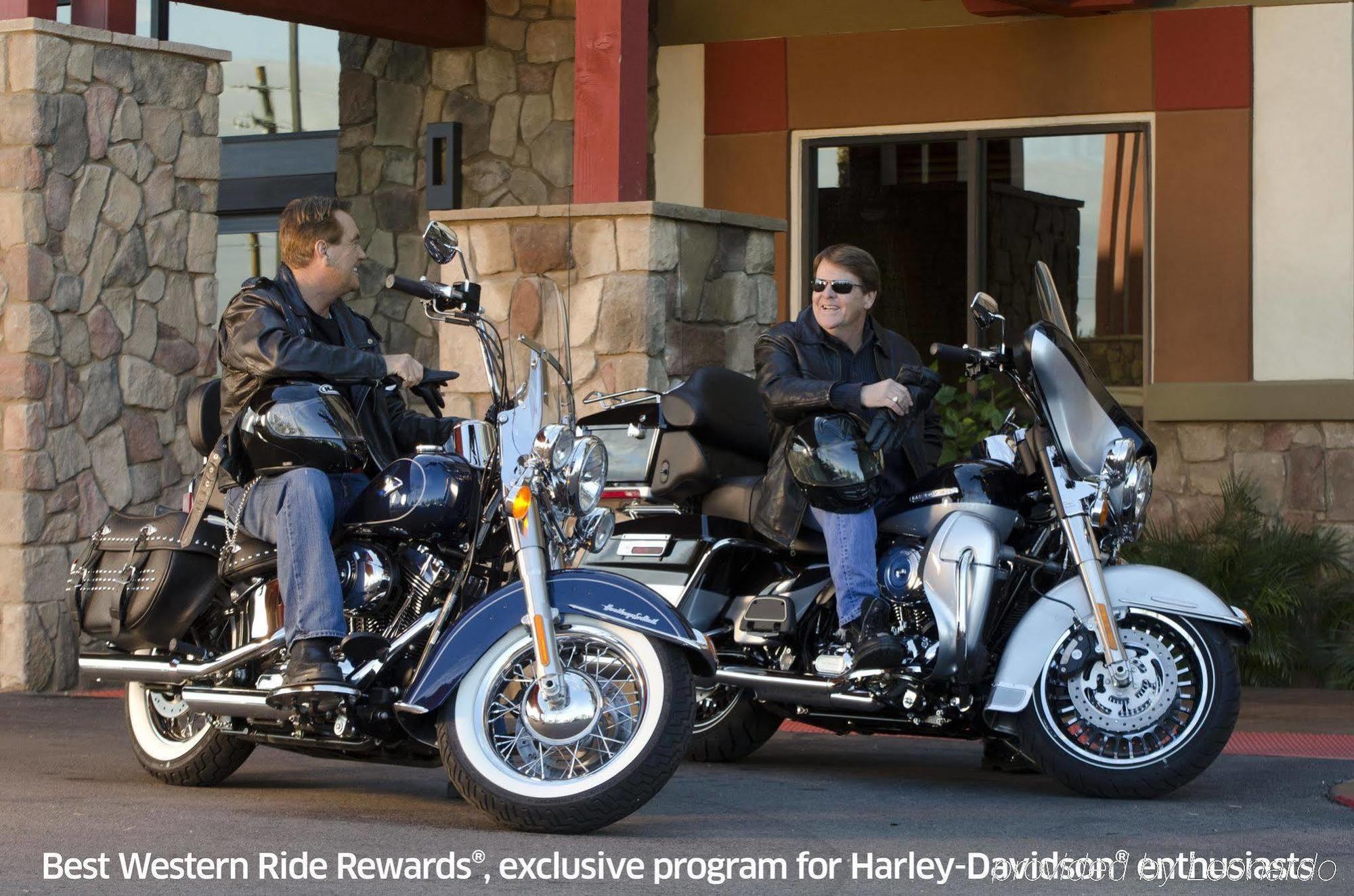 Village Inn Of Hardy Exterior foto